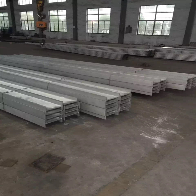 304不鏽鋼工字鋼（gāng）